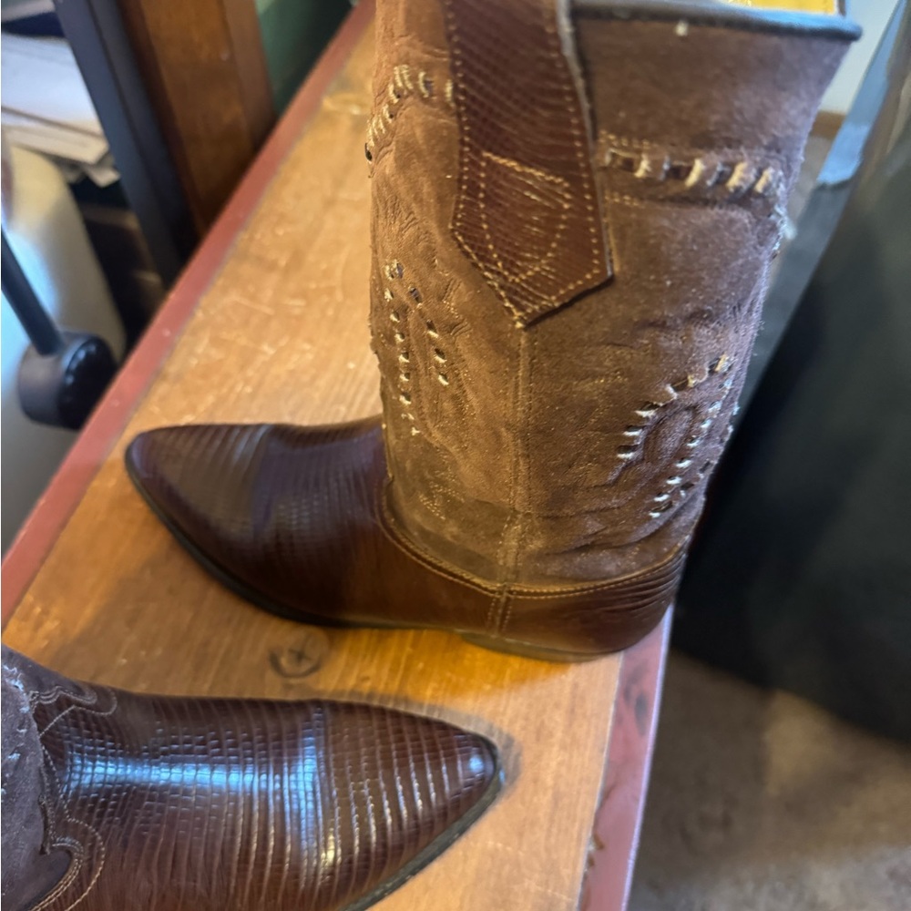 Seychelles Two-Tone Brown Heeled Western Boots - Picture 4 of 16